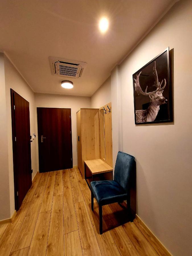 Pensjonat I Restauracja Hubertowka Милич Екстериор снимка